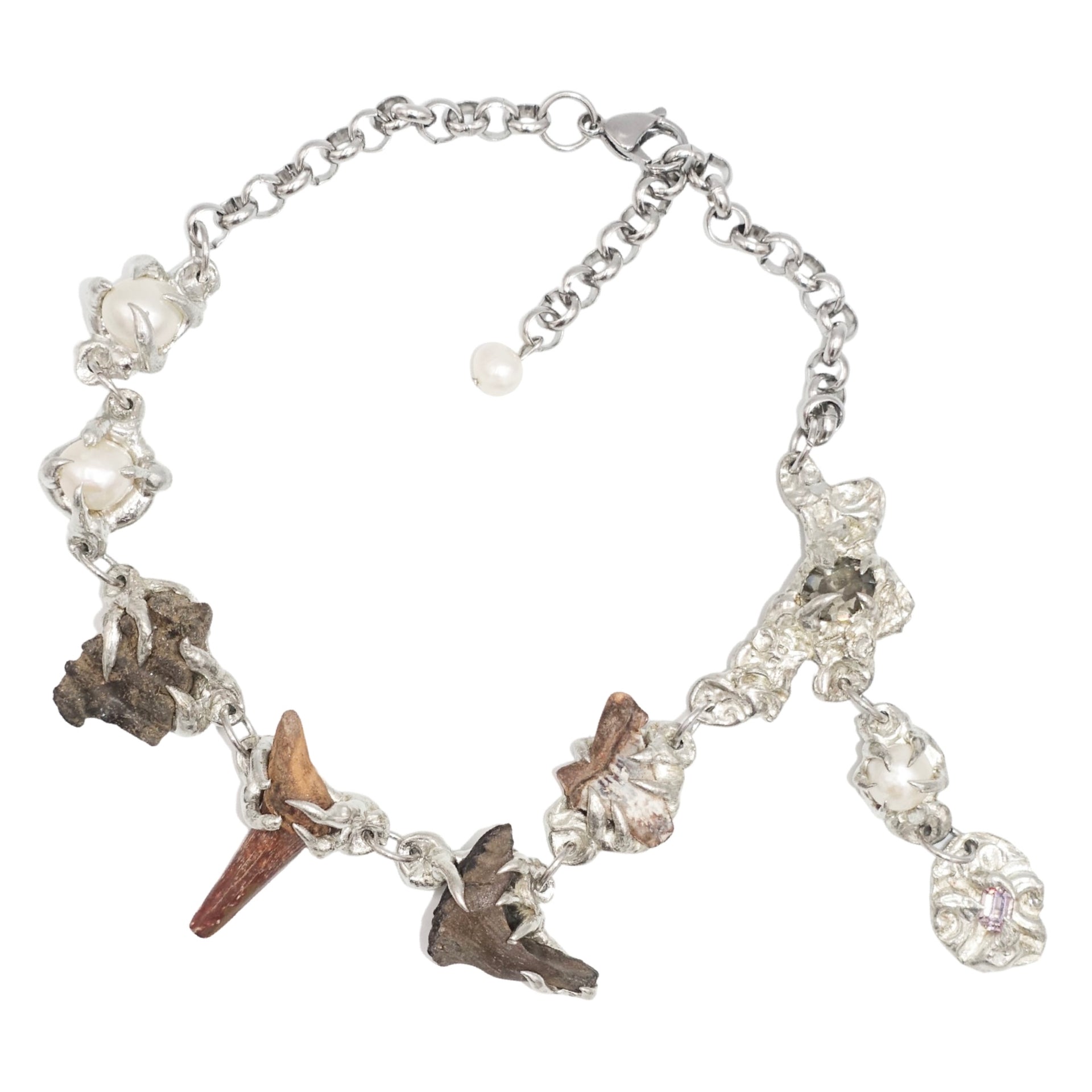 FOSSILED PEARL CHOKER
