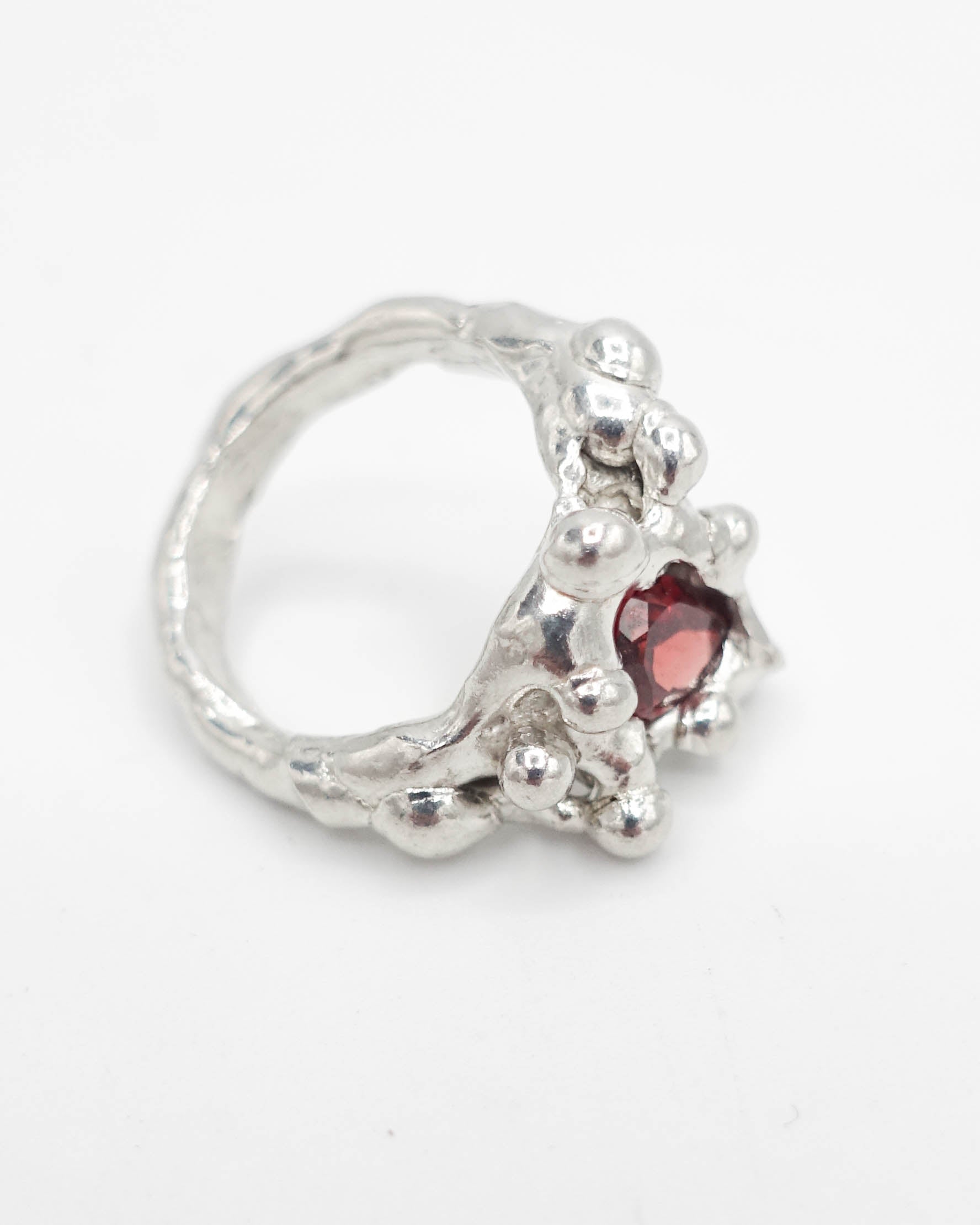 TRAIPSE RING // SZ 4