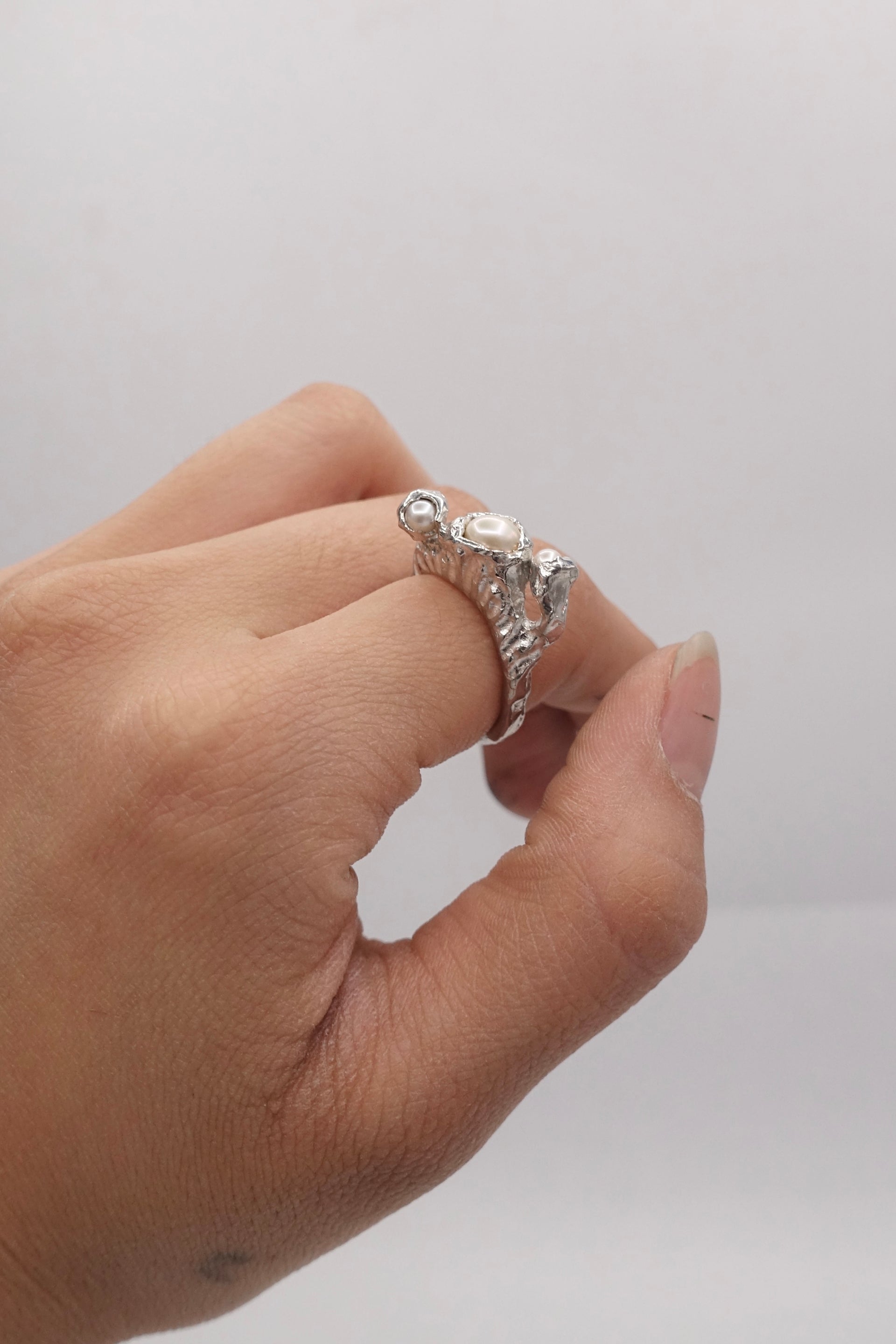 BULBS RING // SZ 7