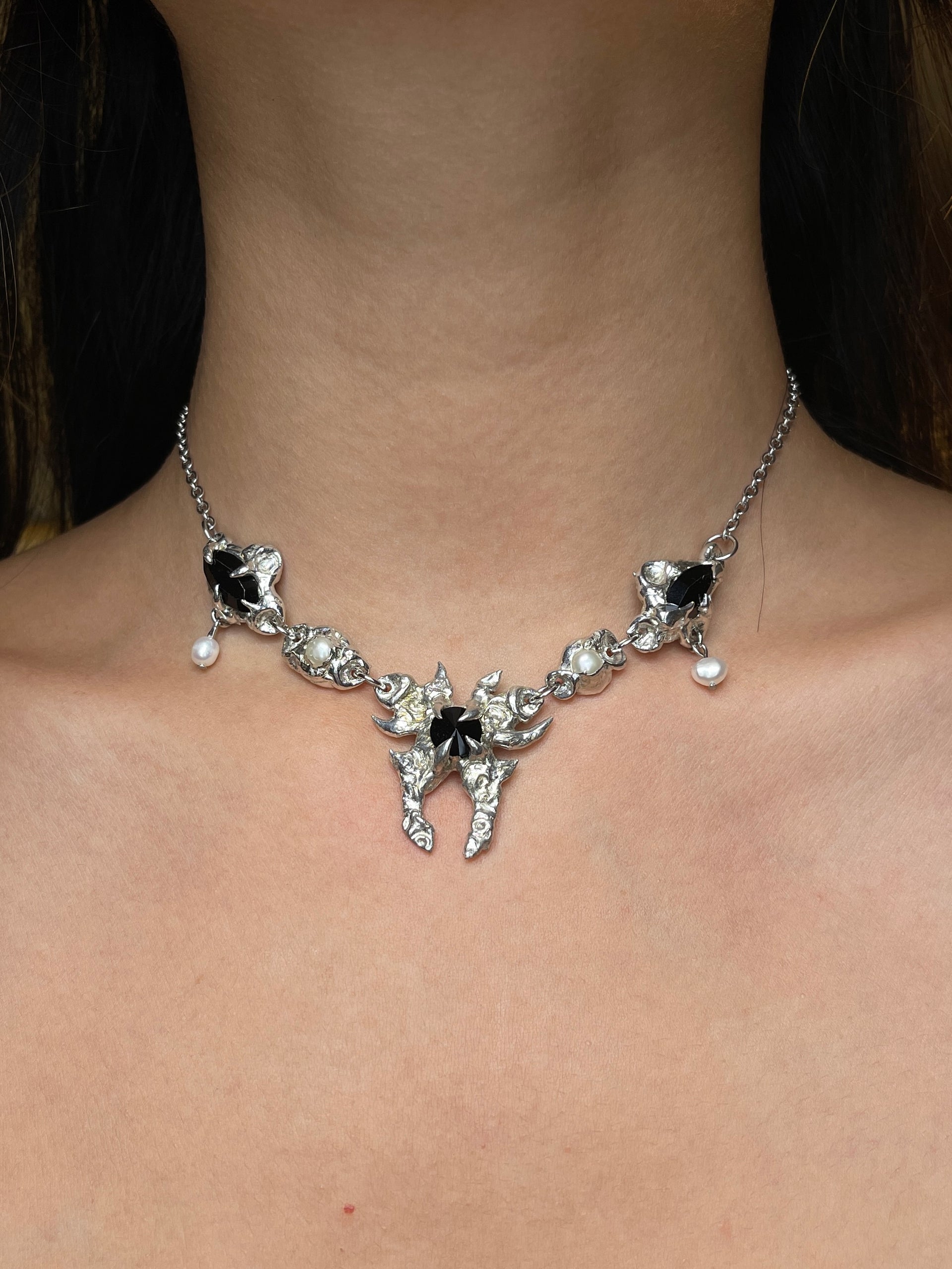 DEMISE COLLAR