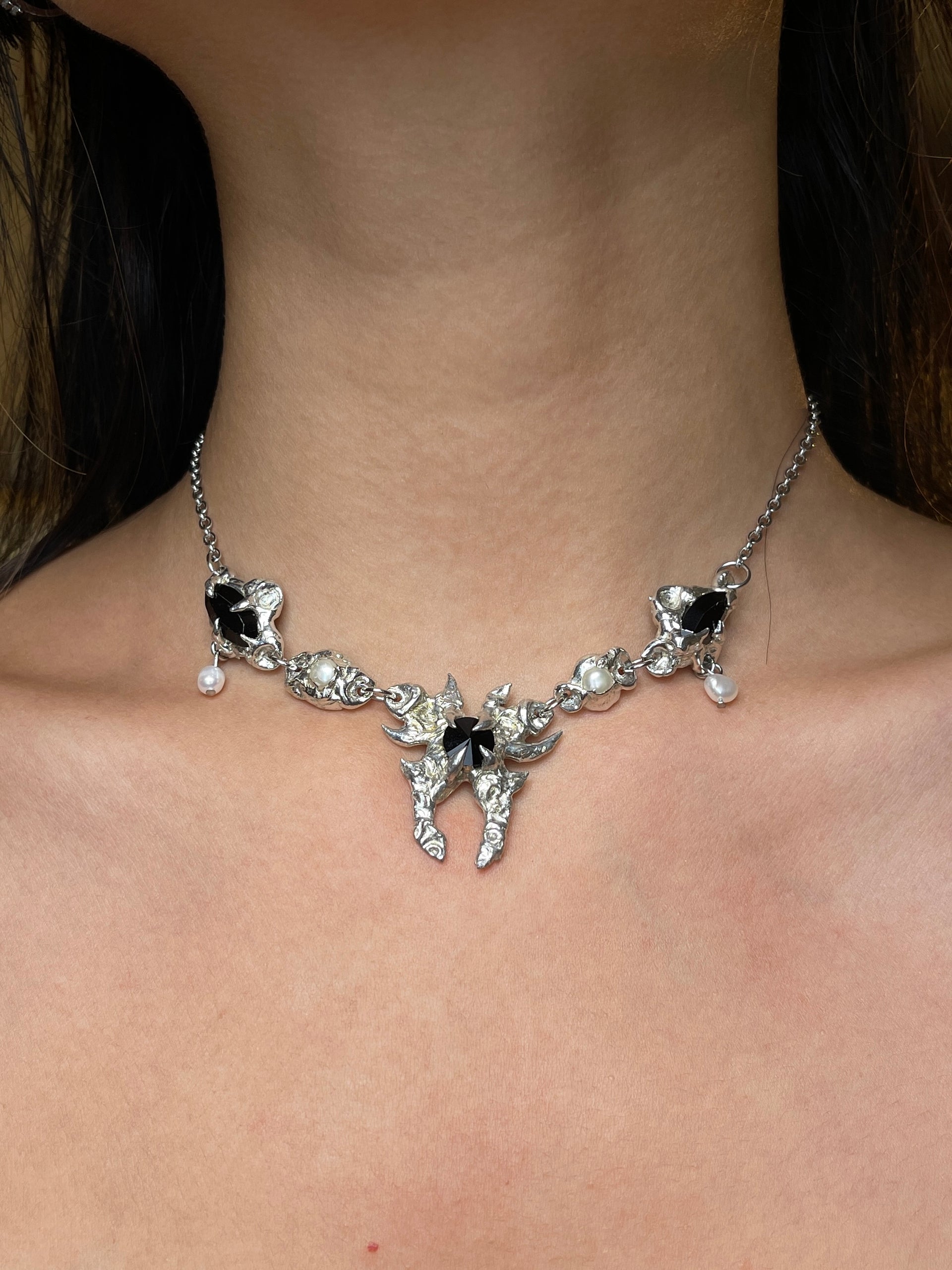 DEMISE COLLAR