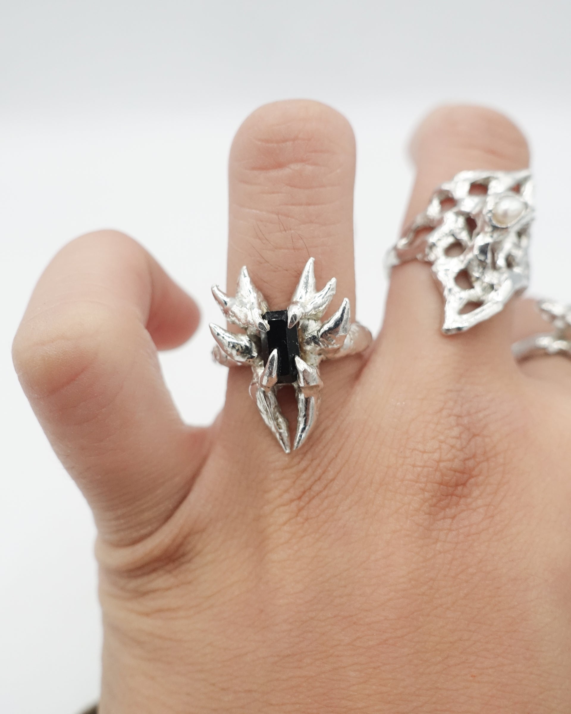 BUTTERFLY RING // SZ 5
