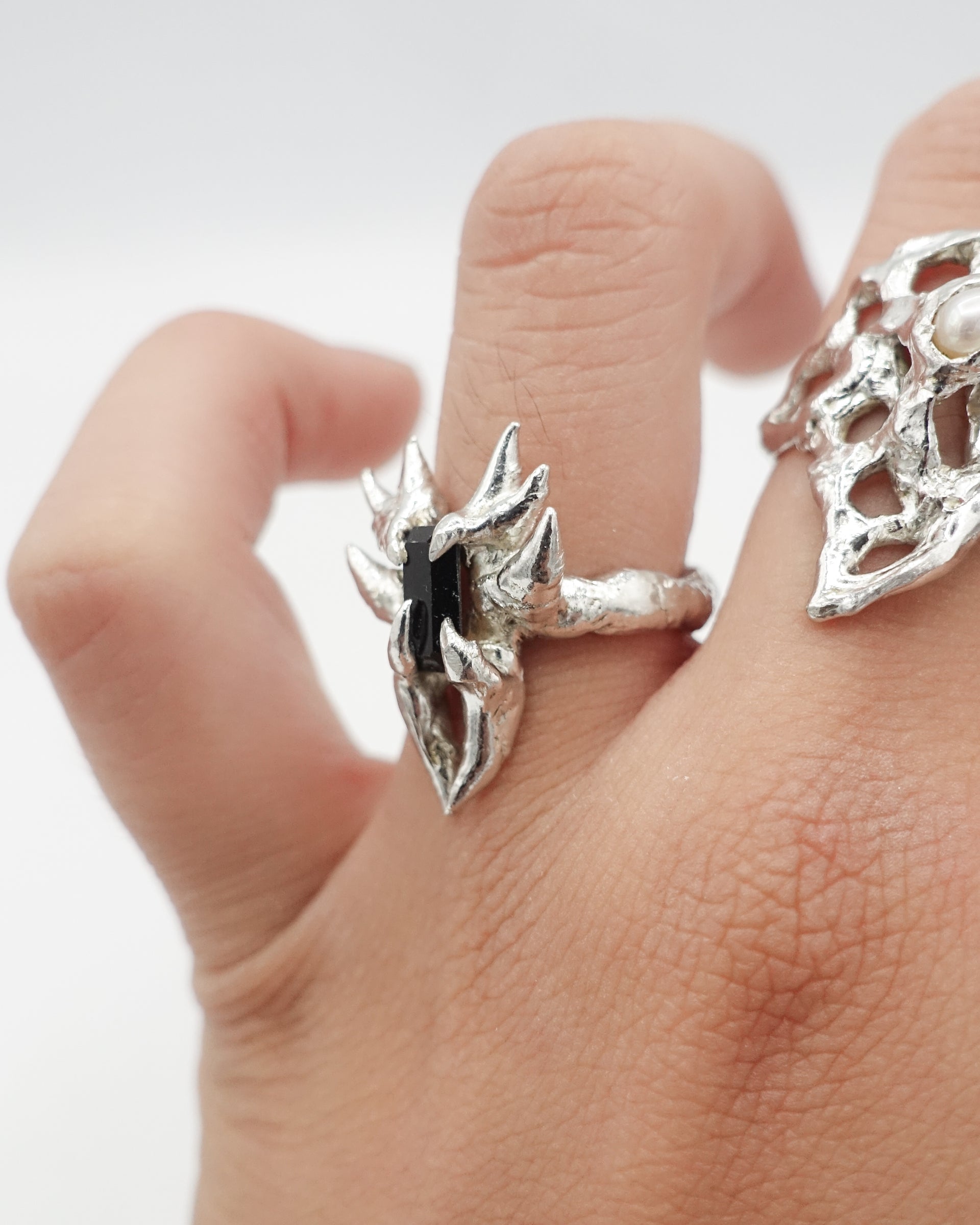 BUTTERFLY RING // SZ 5