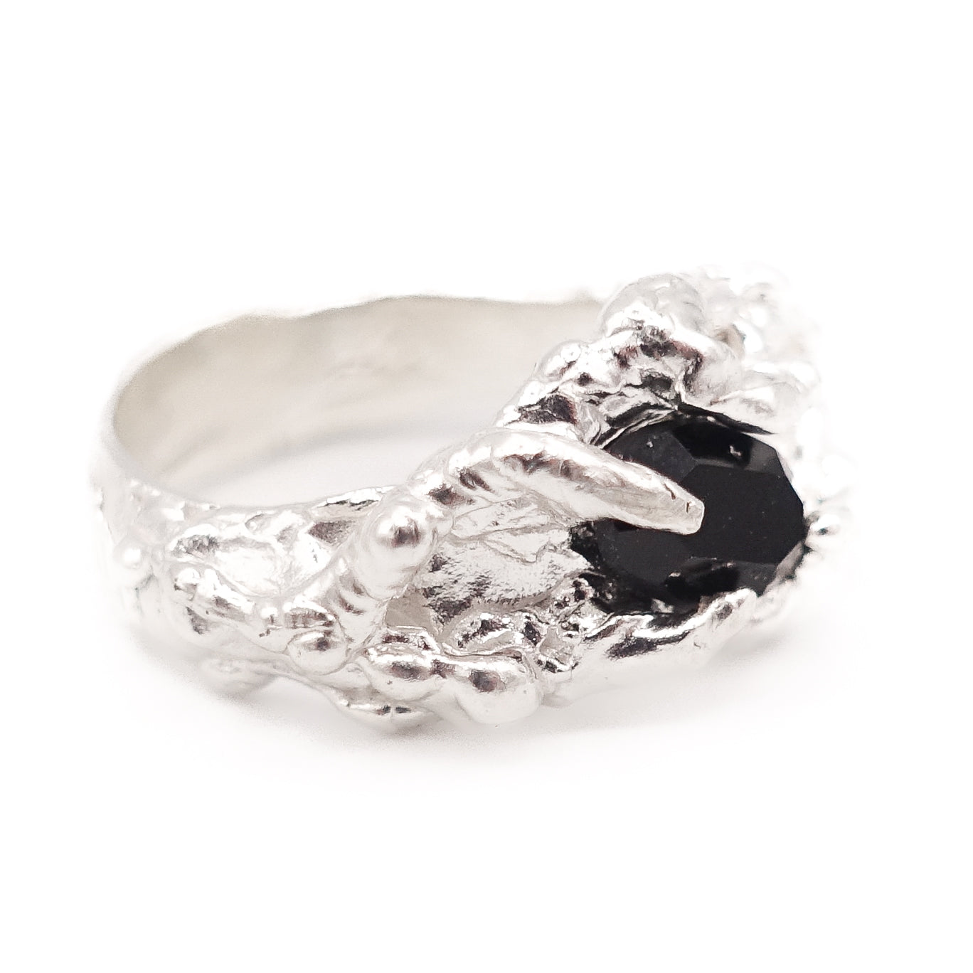 AXIOM RING
