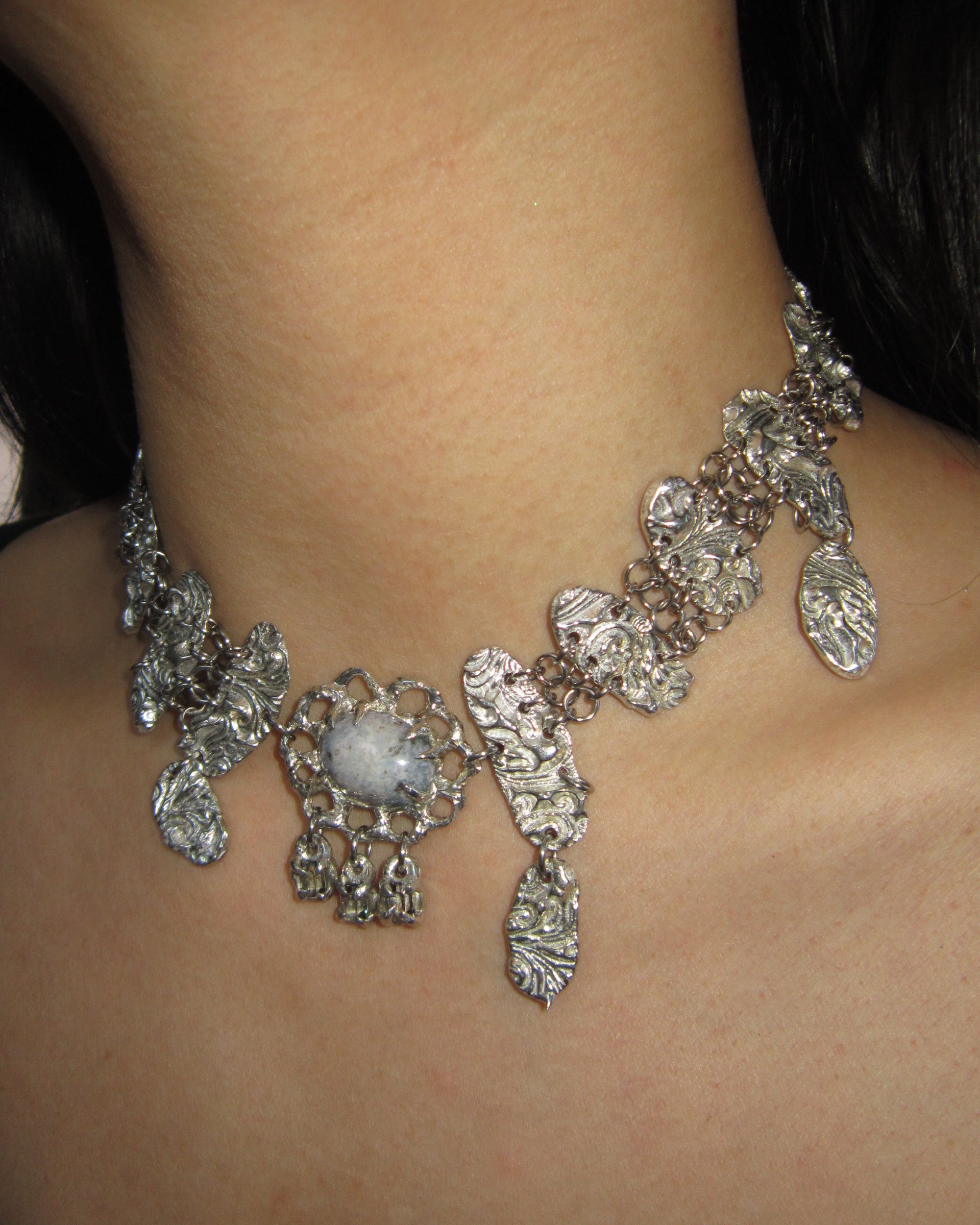 THISTLE ARMOR COLLAR
