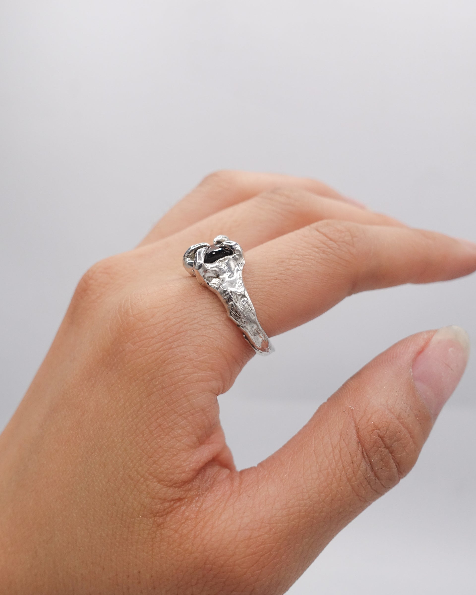 DIAGON RING // SZ 8