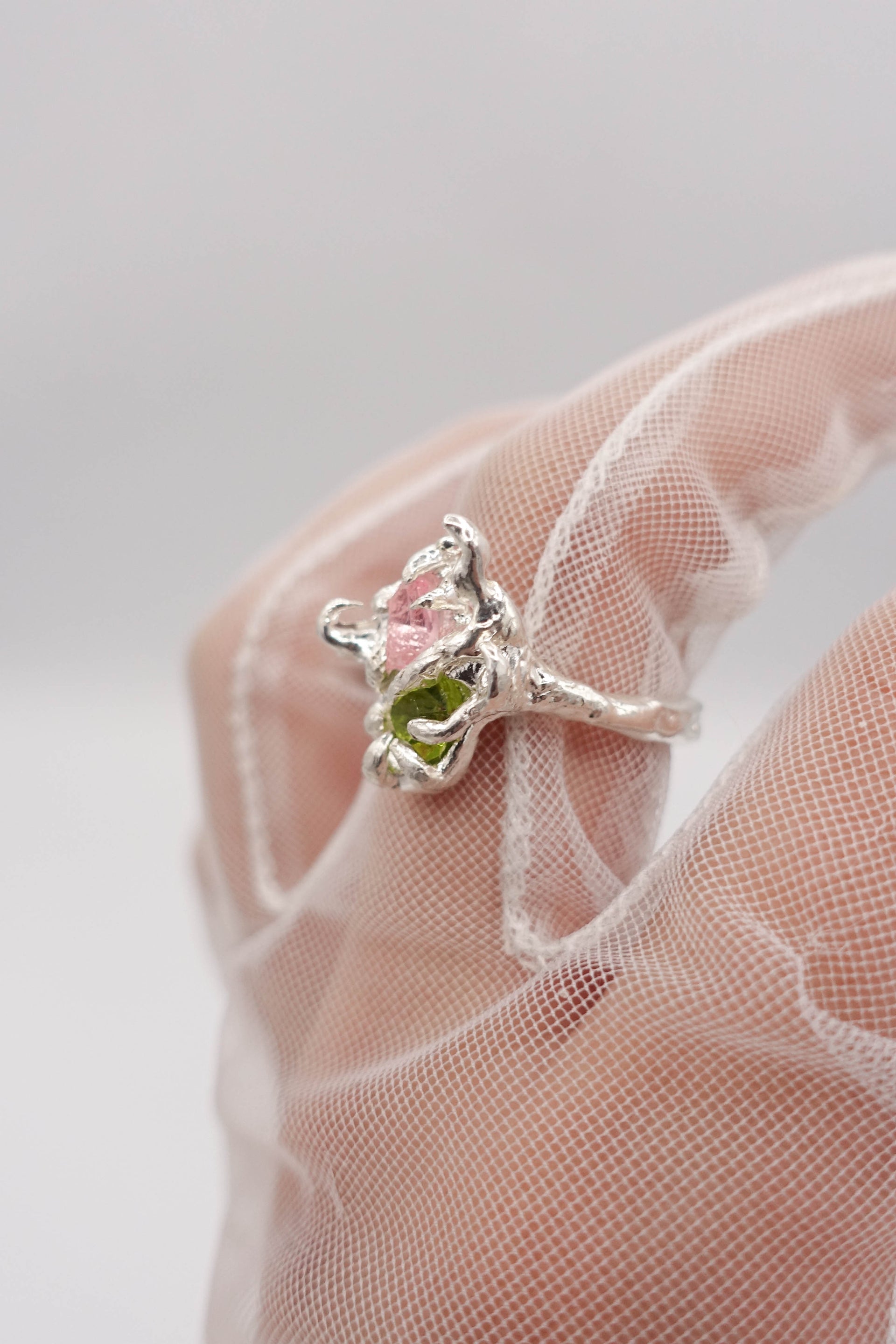 TEMPTRESS RING