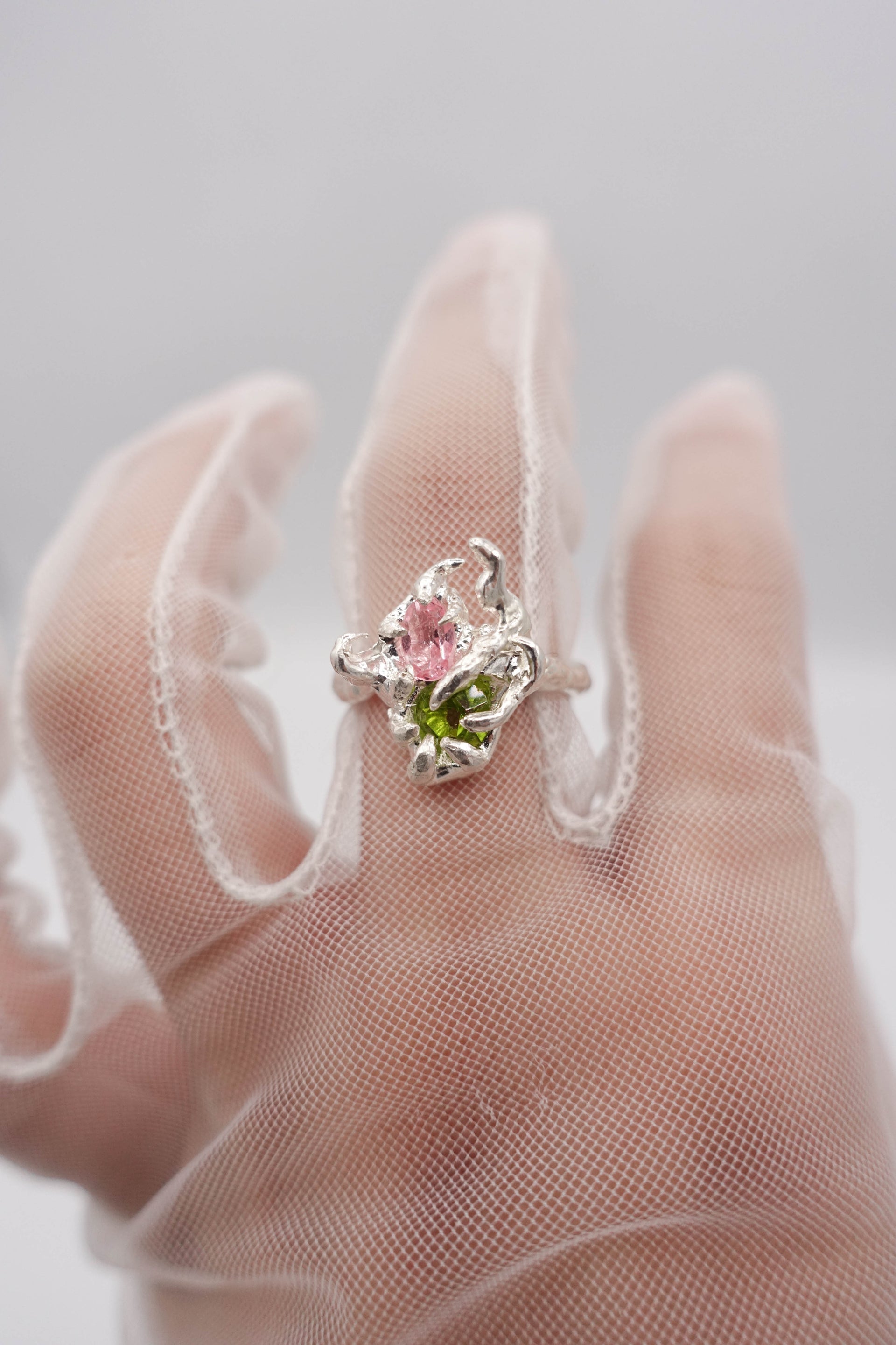 TEMPTRESS RING