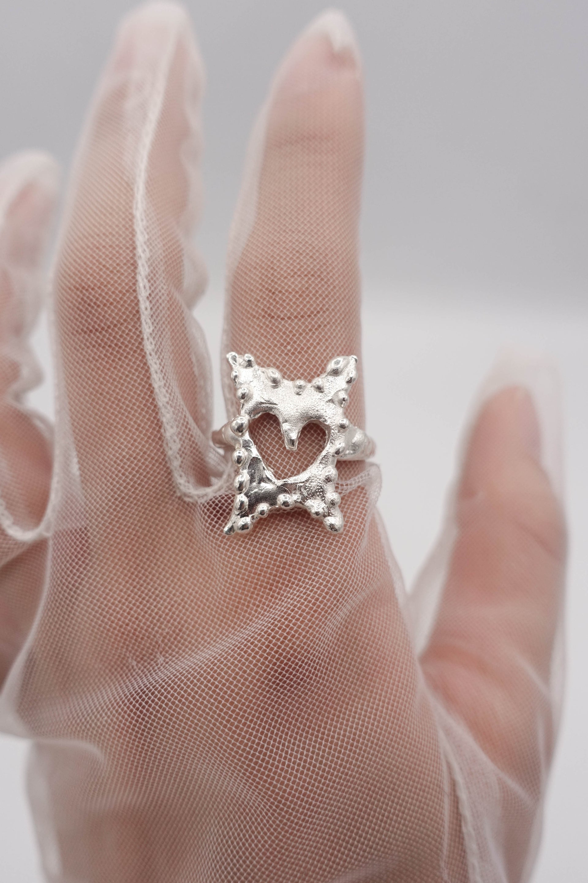 ARMOURED HEART RING