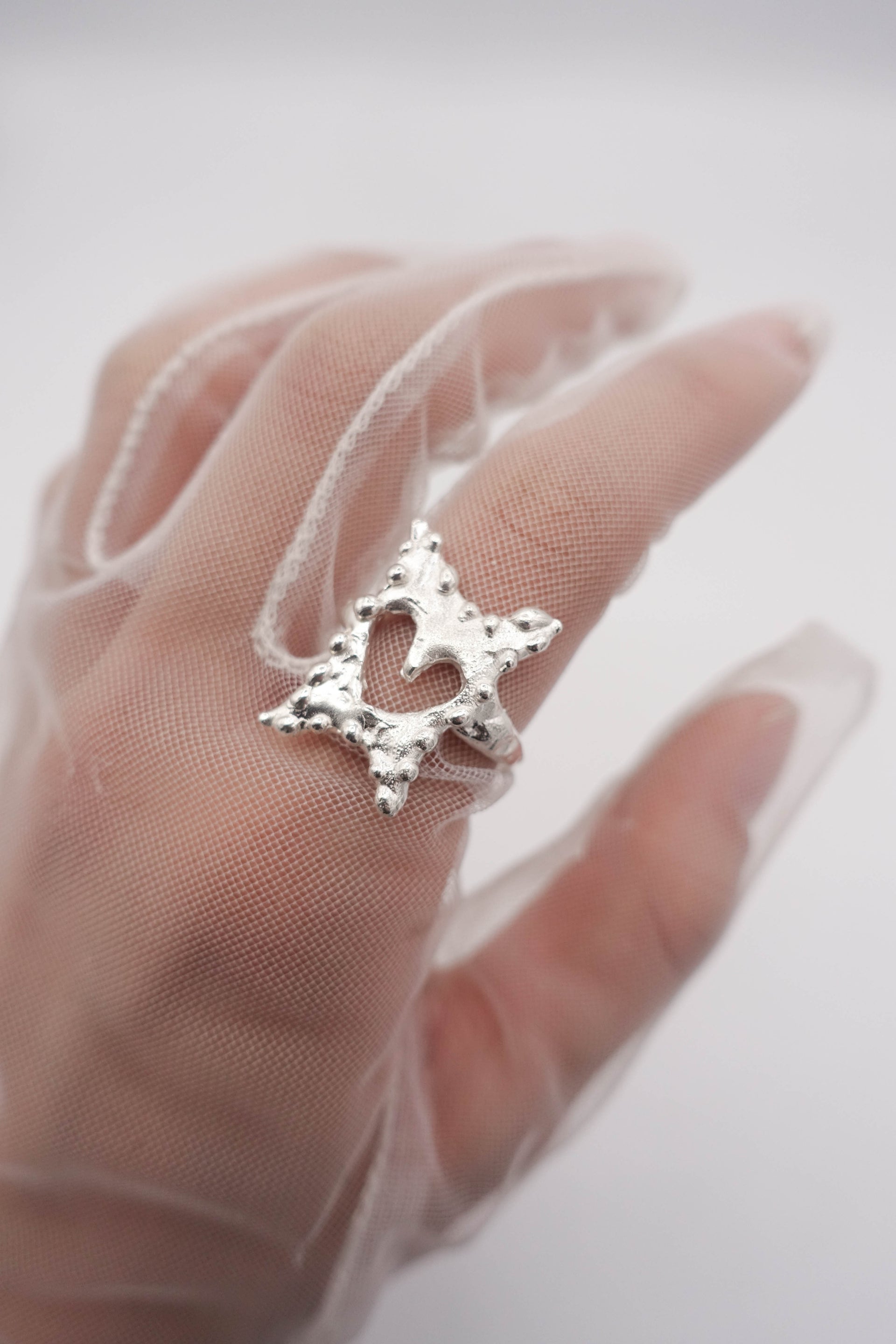 ARMOURED HEART RING