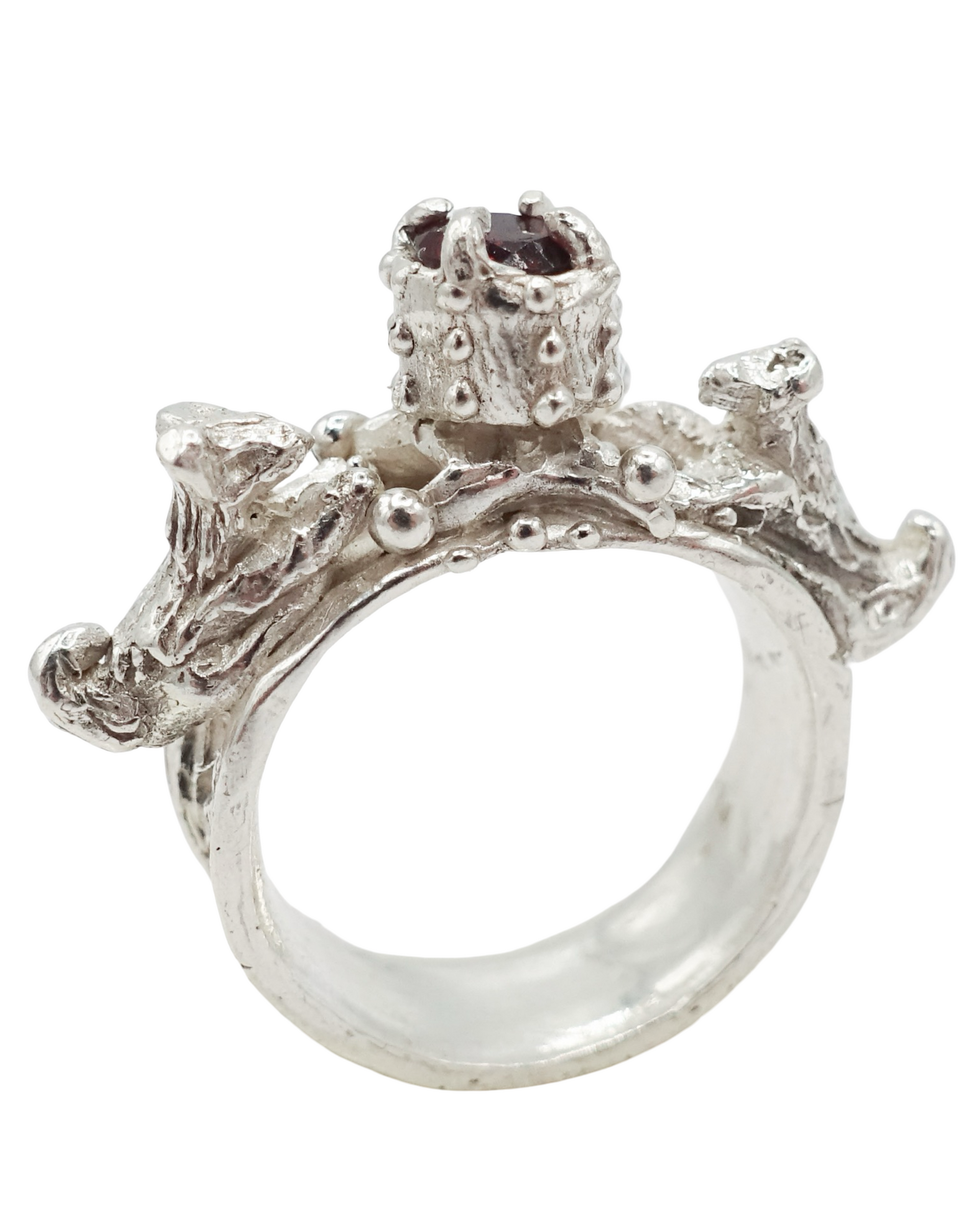 IN THROES RING || SZ 7.5