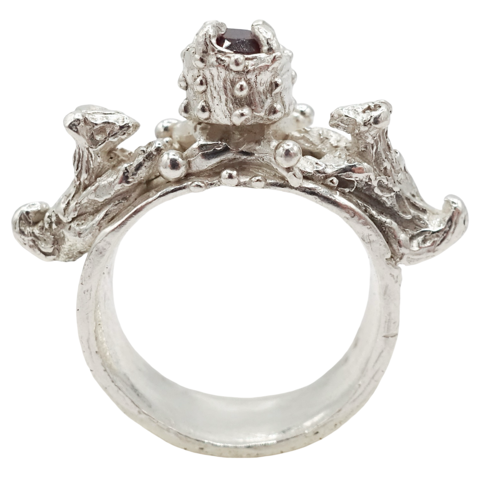 IN THROES RING || SZ 7.5