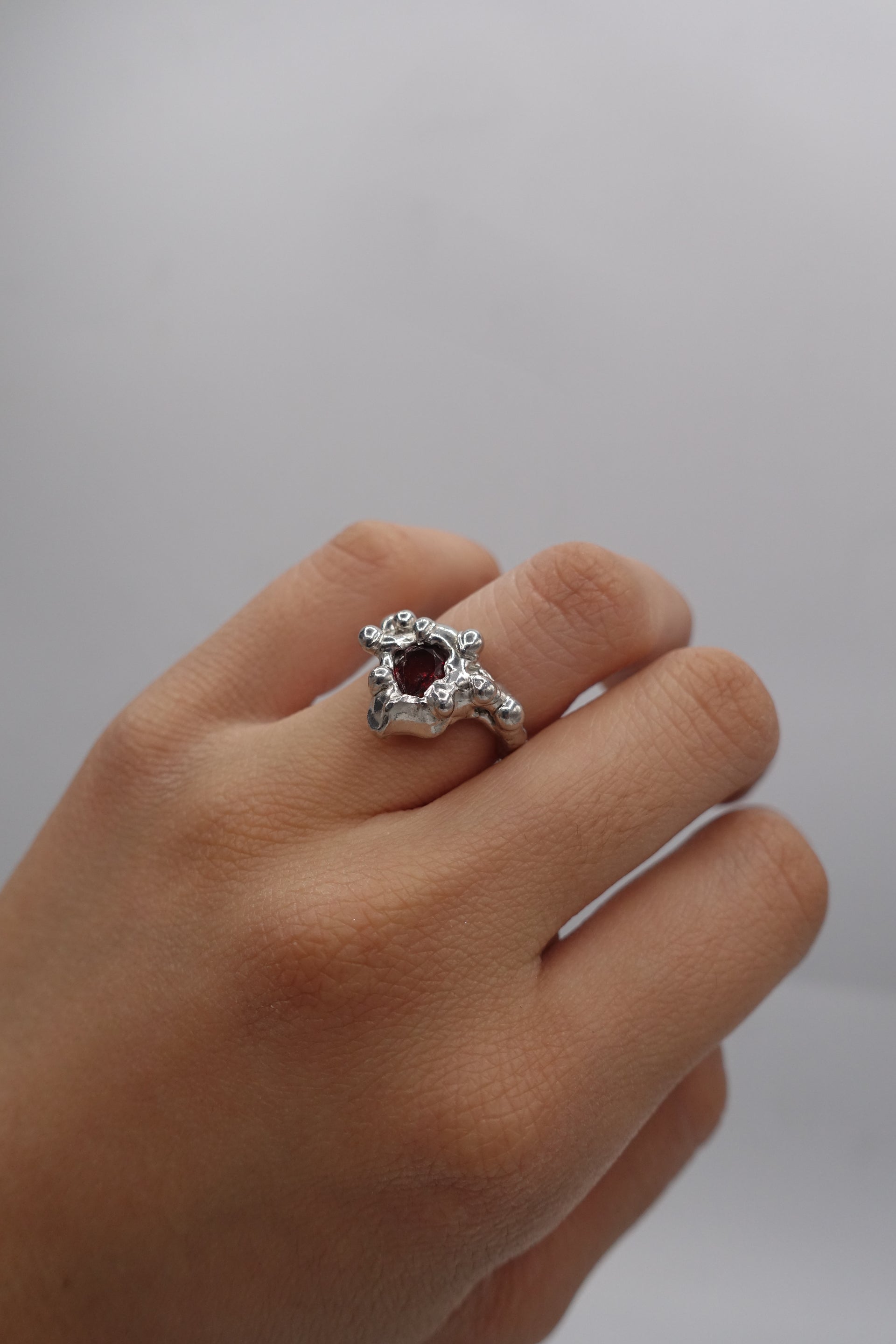 TRAIPSE RING // SZ 4