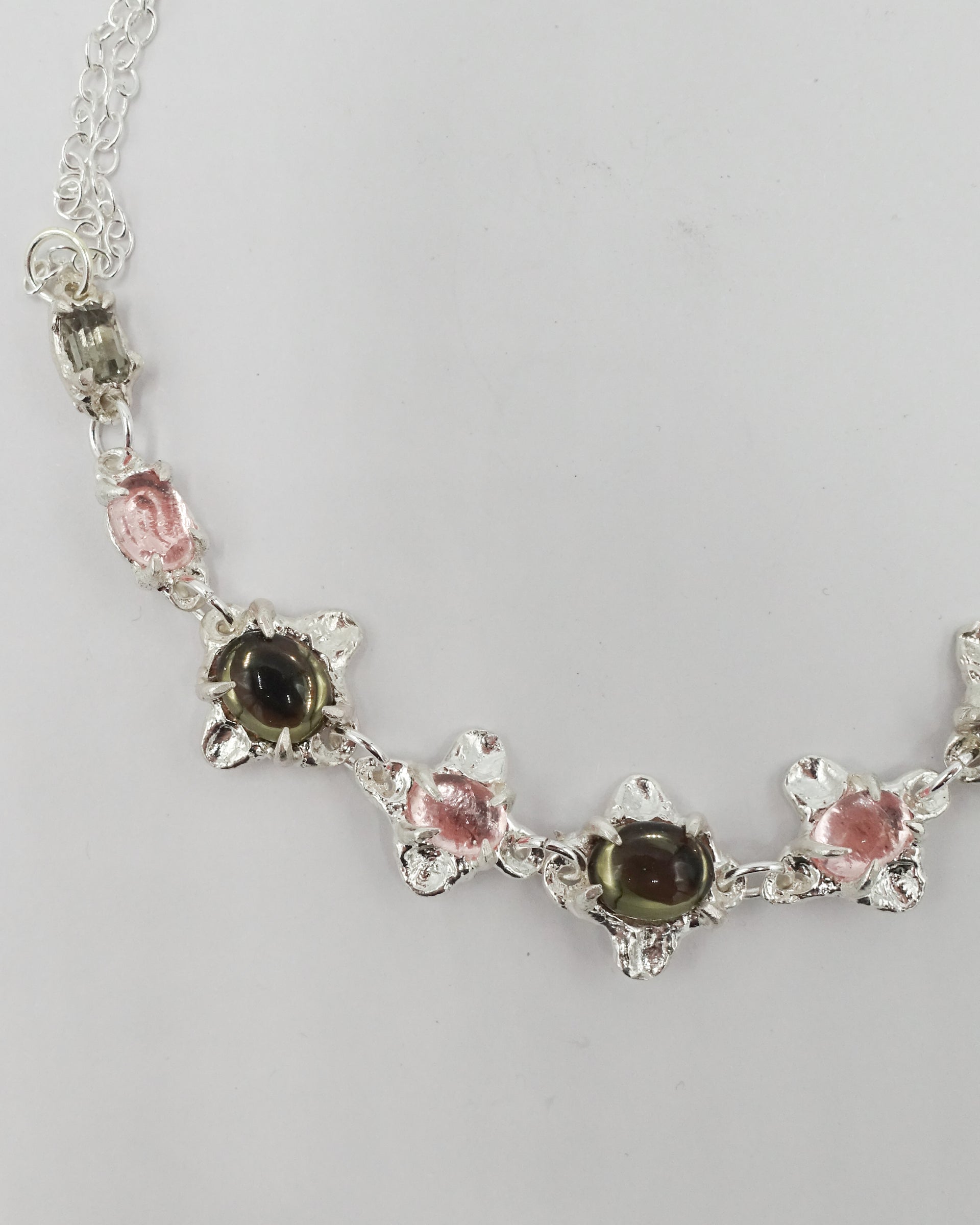 ORPHEUM COLLAR