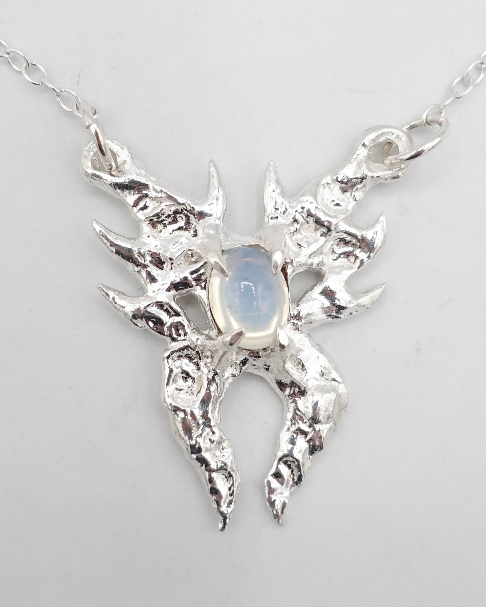 FREYA BUTTERFLY PENDANT