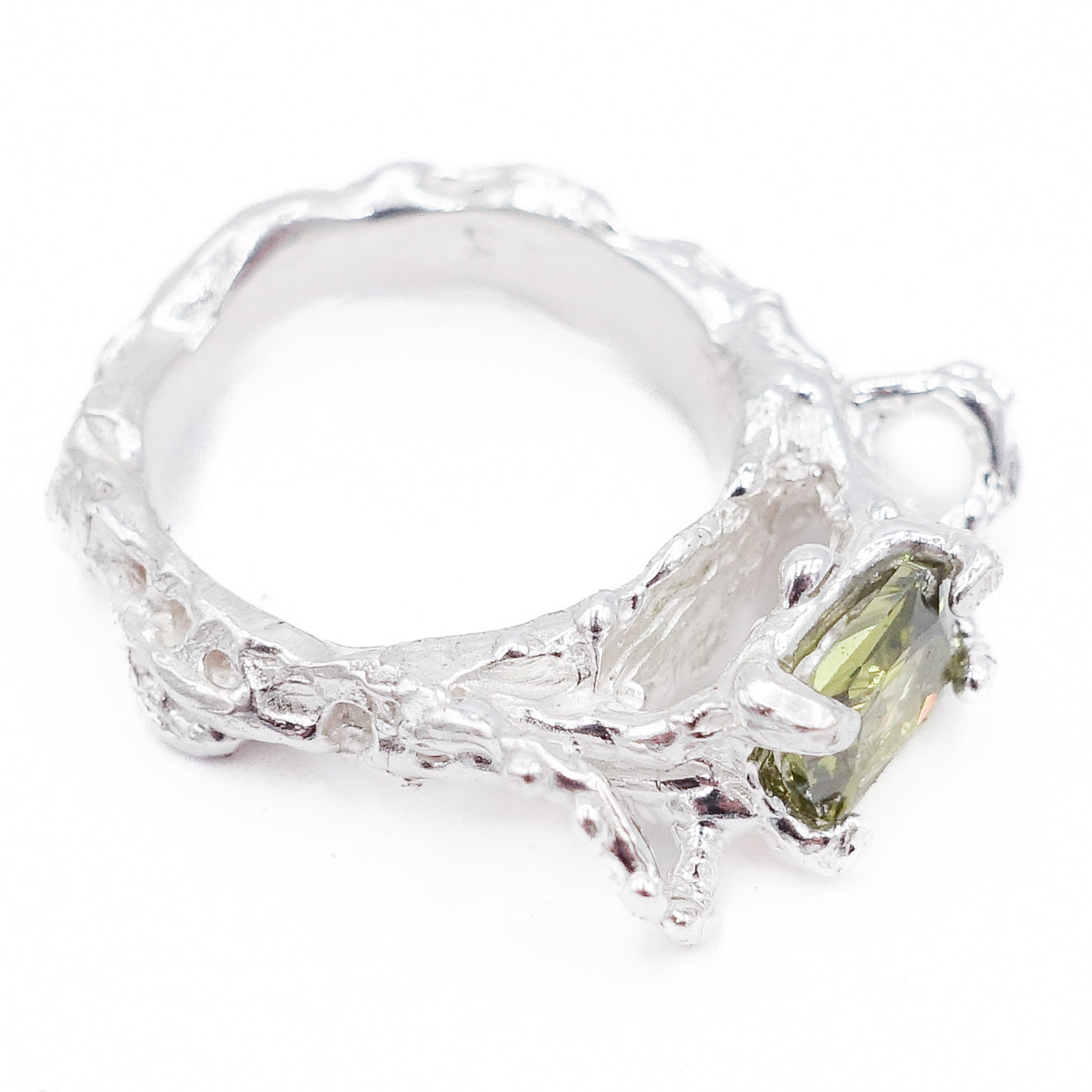 SERAXIS RING (GREEN)