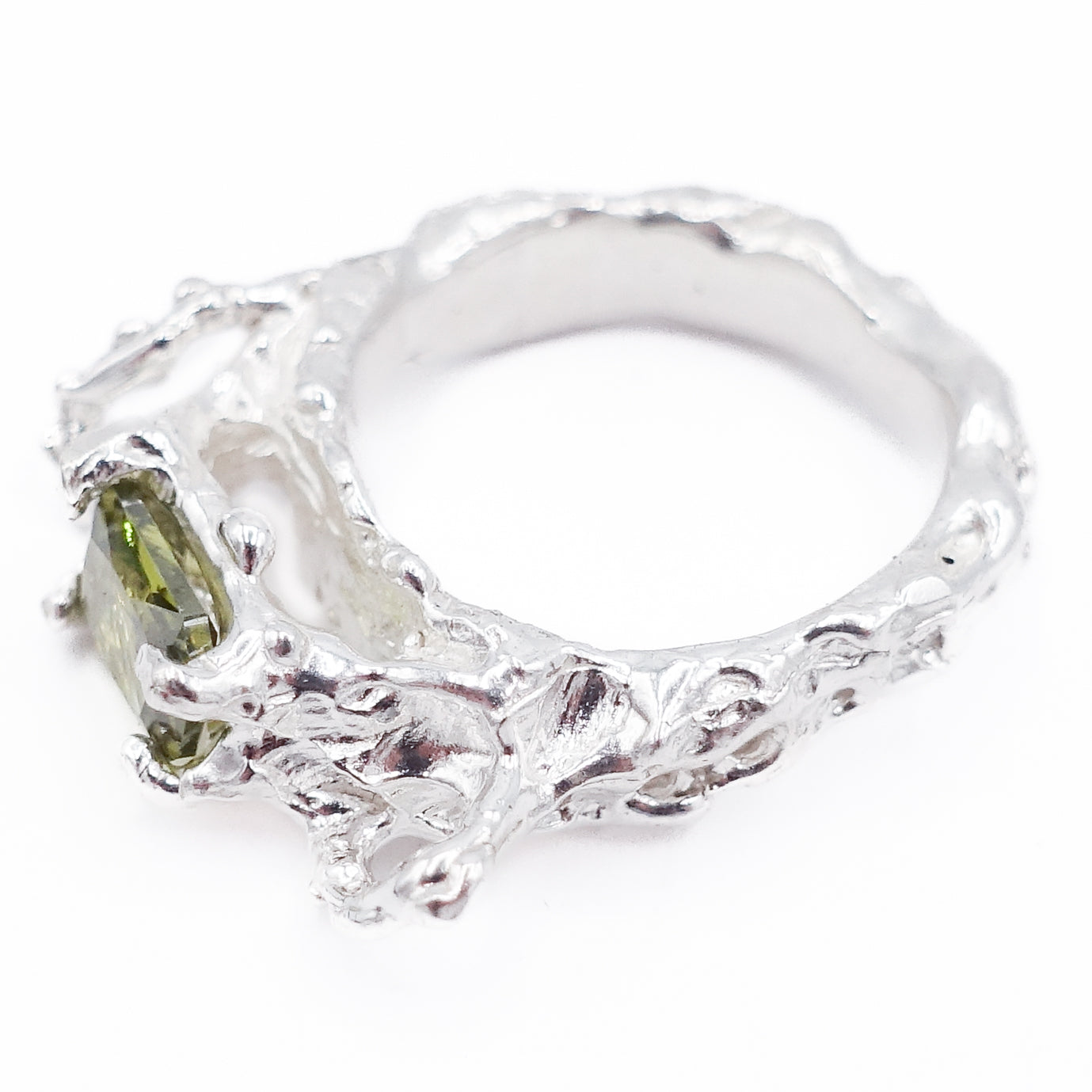 SERAXIS RING (GREEN)