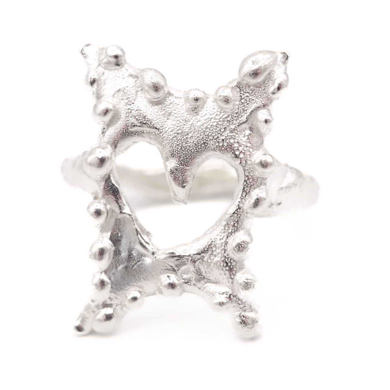 ARMOURED HEART RING