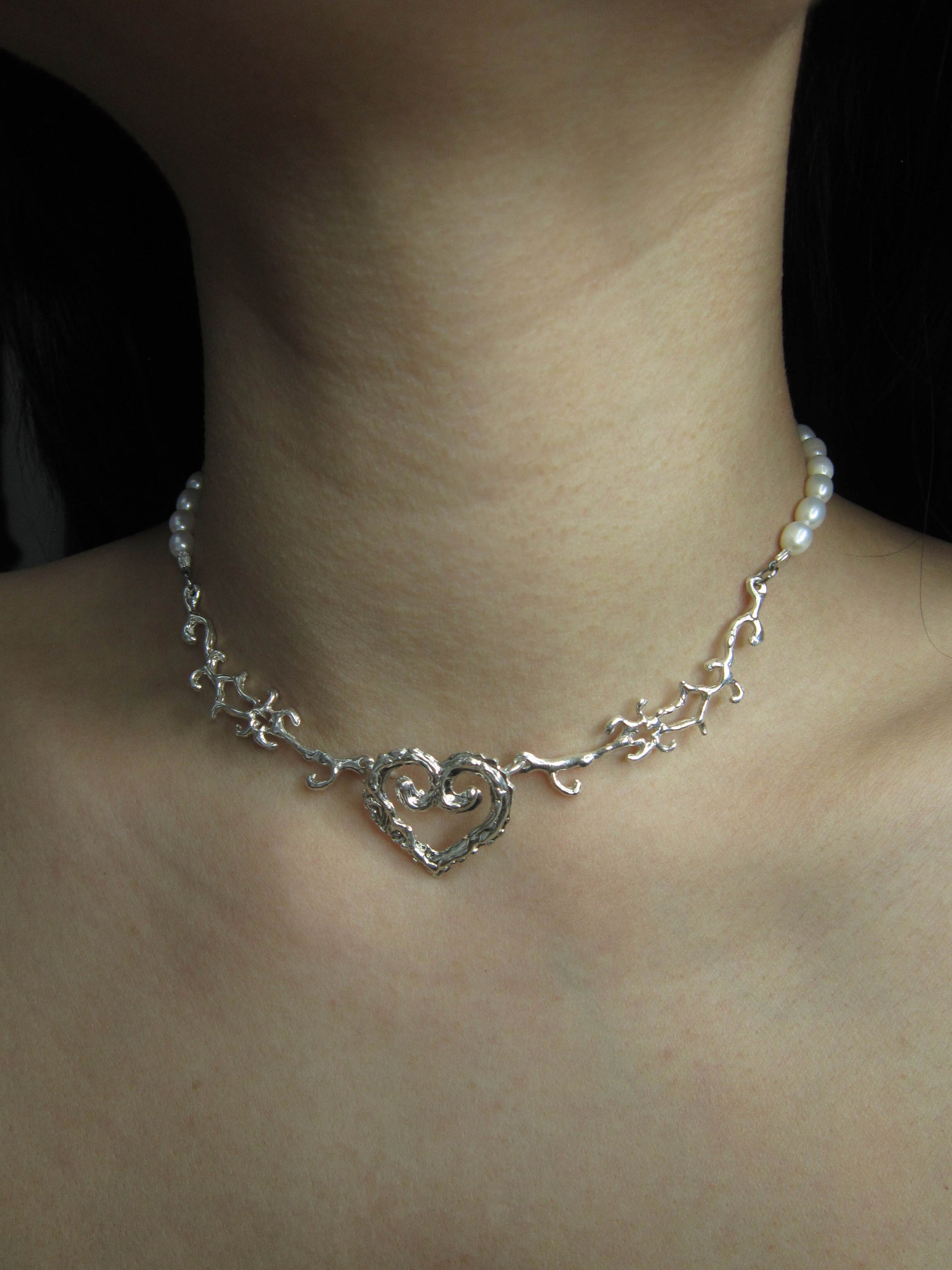ISOLDE COLLAR