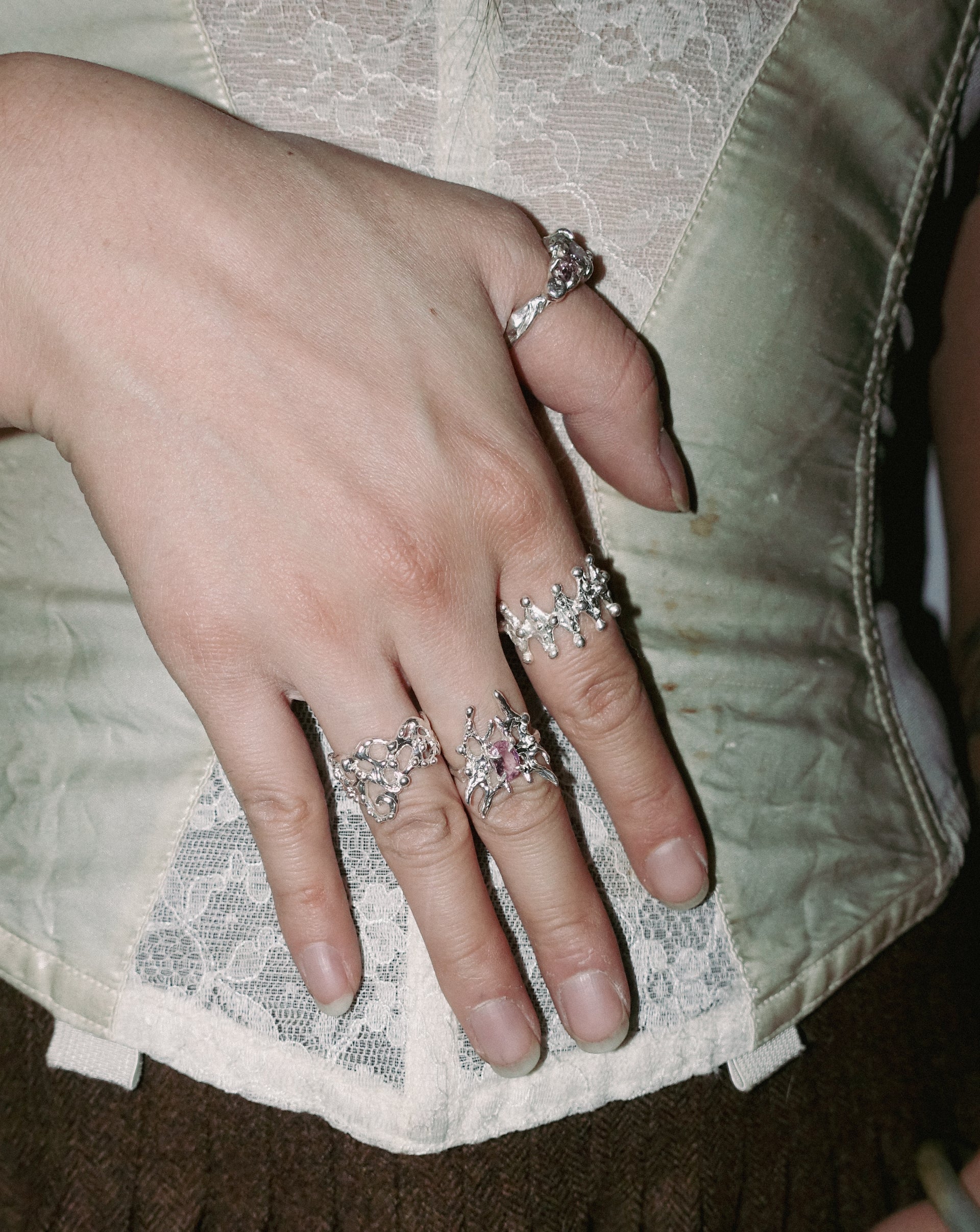 STARLET BUTTERFLY RING
