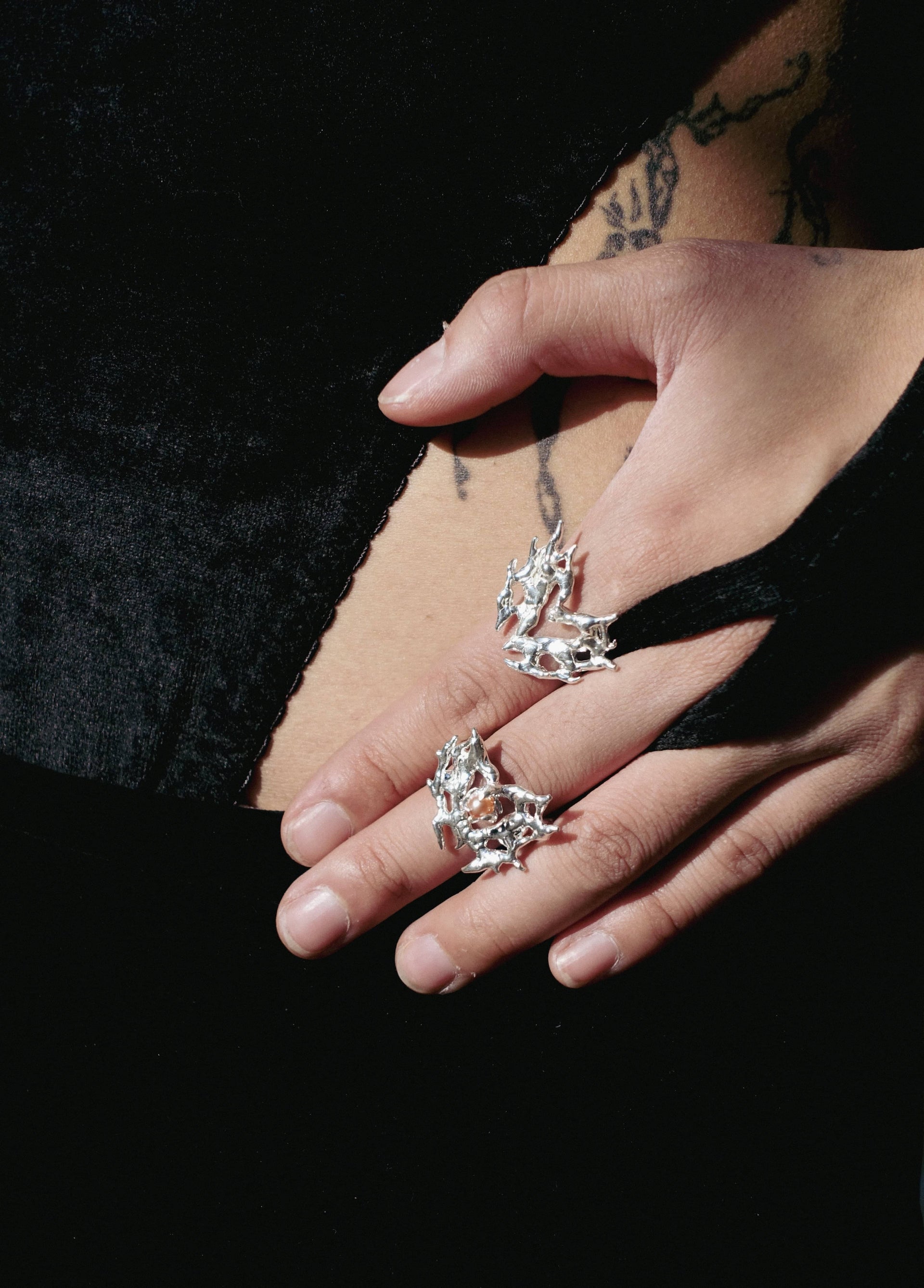 ADORATION RING (SZ 8)